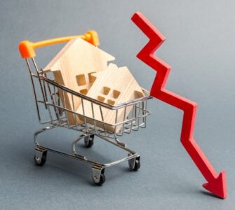 Is-the-UK-Housing-Market-Heading-for-a-Crash-featured-image